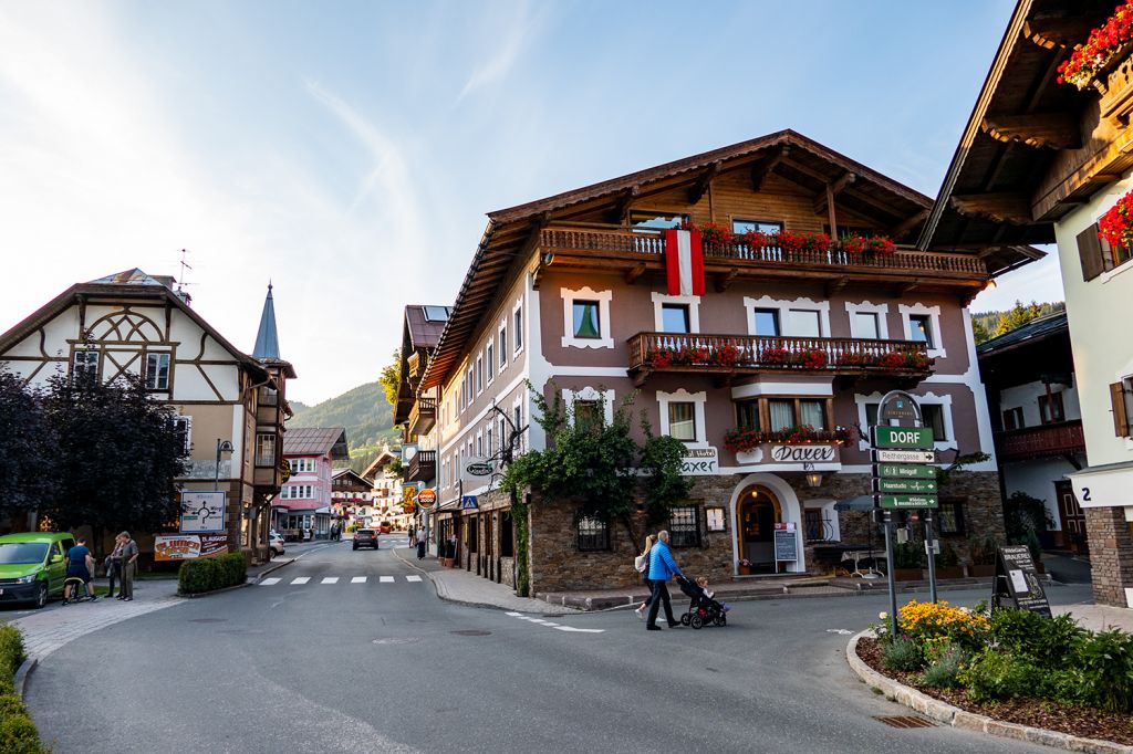 Kirchberg - Anekdote: Die Skirennläuferin Lindsey Vonn hat nach einem Sieg einmal eine Kuh gewonnen. Diese lebte weiterhin in Kirchberg. - © alpintreff.de - Christian Schön