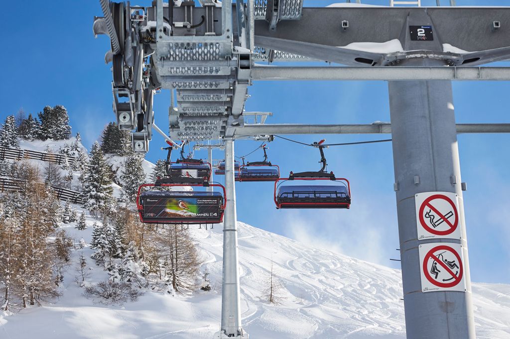 Gampenbahn in Ischgl - Da wird glatt die Fahrt schon zum Genuss. - © TVB Paznaun - Ischgl