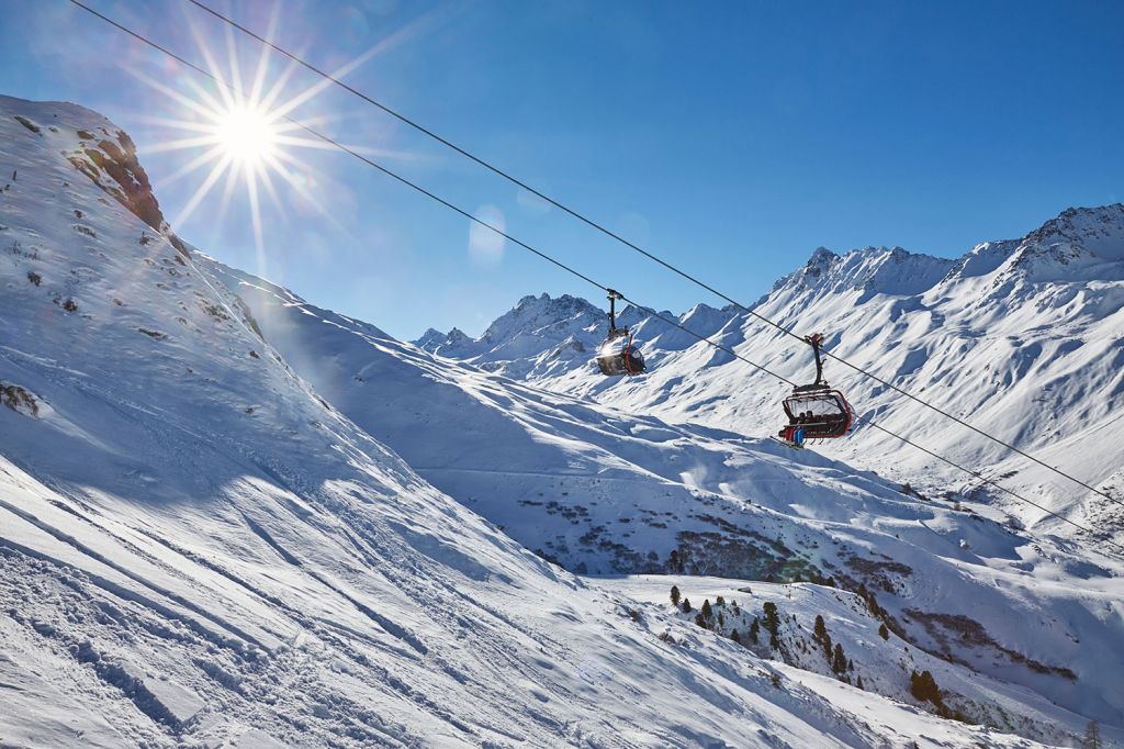 Gampenbahn in Ischgl - Die neue Gampenbahn ging übrigens im Winter 2018/19 in Betrieb und ersetzte eine ältere 4er Sesselbahn aus den 90ern. - © TVB Paznaun - Ischgl