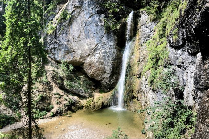 Plötz Wasserfall Ebenau Region Fuschlsee Salzburger Land Wasserfall